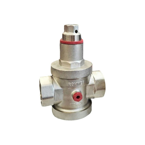 Редуктор давления поршневой с выходом для манометра PN25 3/4" Rommer