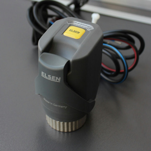 Сервопривод со встроенным контроллером поддержания постоянной температуры 5 - 90°С Elsen 230В Сервопривод со встроенным контроллером поддержания постоянной температуры 5 - 90°С Elsen 230В