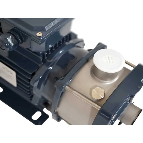 Многоступенчатый поверхностный насос UNIPUMP CM 2-3 Многоступенчатый поверхностный насос UNIPUMP CM 2-3