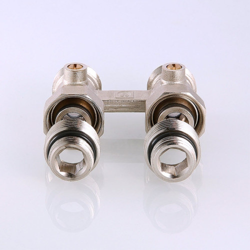 Узел нижнего подключения радиатора Valtec 1/2"x3/4" арт.VT.345K.N.E04 комплект