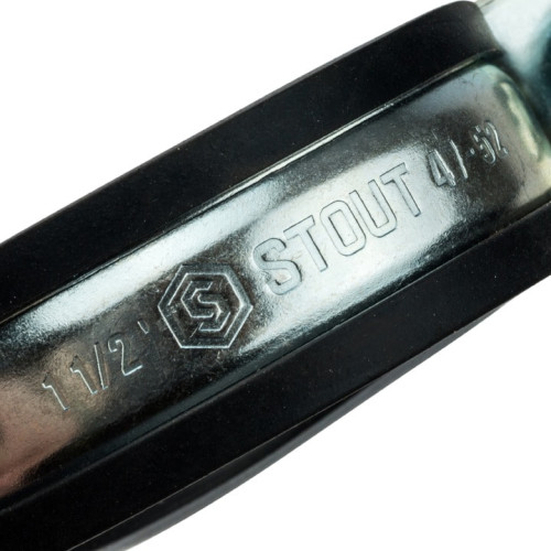 Хомут для крепления трубы с дюбелем Stout 1 1/2" (47-52)