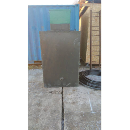 Квадратный кессон МосГеоБур для скважины металлический 1200х1200 мм Квадратный кессон МосГеоБур для скважины металлический 1200х1200 мм